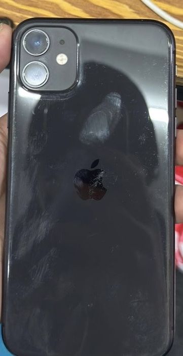 Айфон 11 состаяние хороши