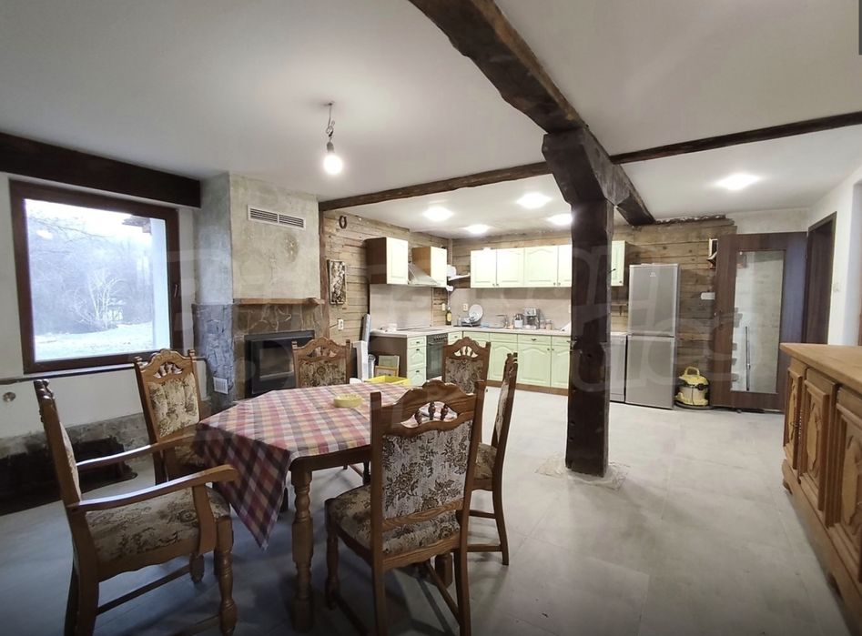 Продава се Къща в с. Старо село, Област Ловеч - 200 кв.м за 714 €/кв.м - Снимка #16