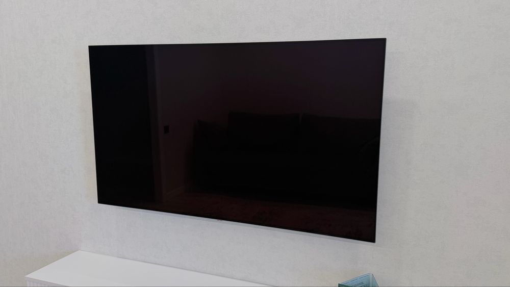 Телевизор LG webOS TV EG9A7V
