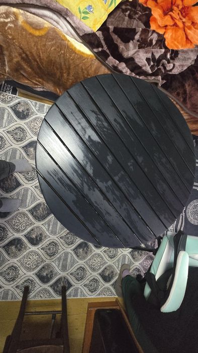 Маси изработени от дърво