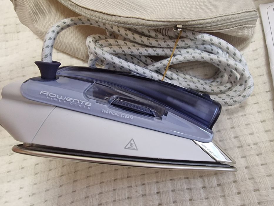 Fier de călcat de voyage Rowenta