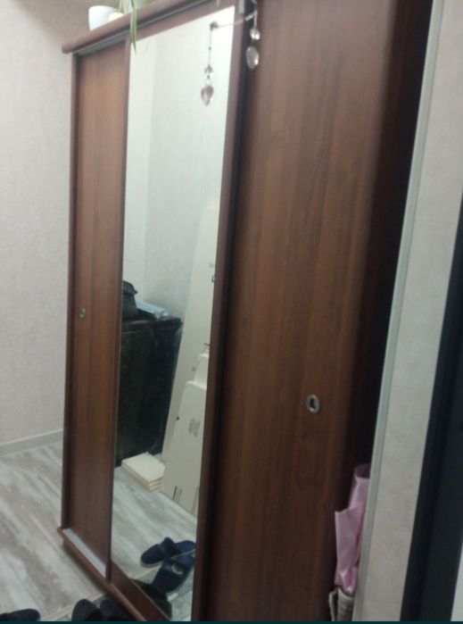 Продам шкаф купе недорого