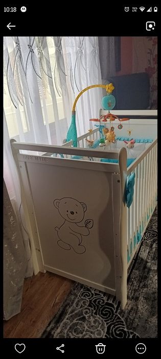 Vând lucruri pentru bebe