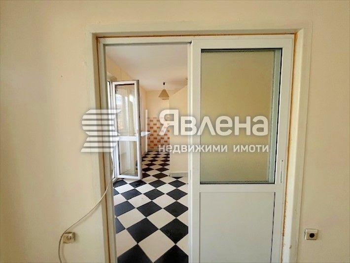 Тристаен апартамент - Чаталджа