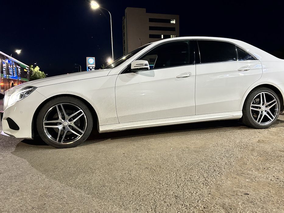 Mercedes W212 оригиналние диски и резина Toyo