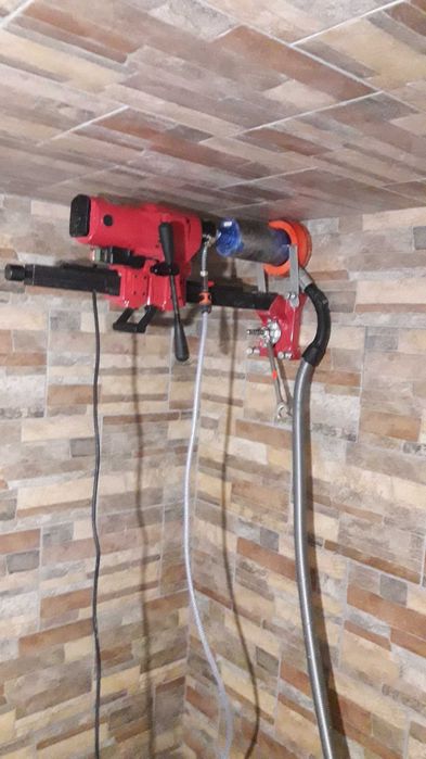 Executam gauri centrala, hota,prin carotare umeda si uscata beton,BCA