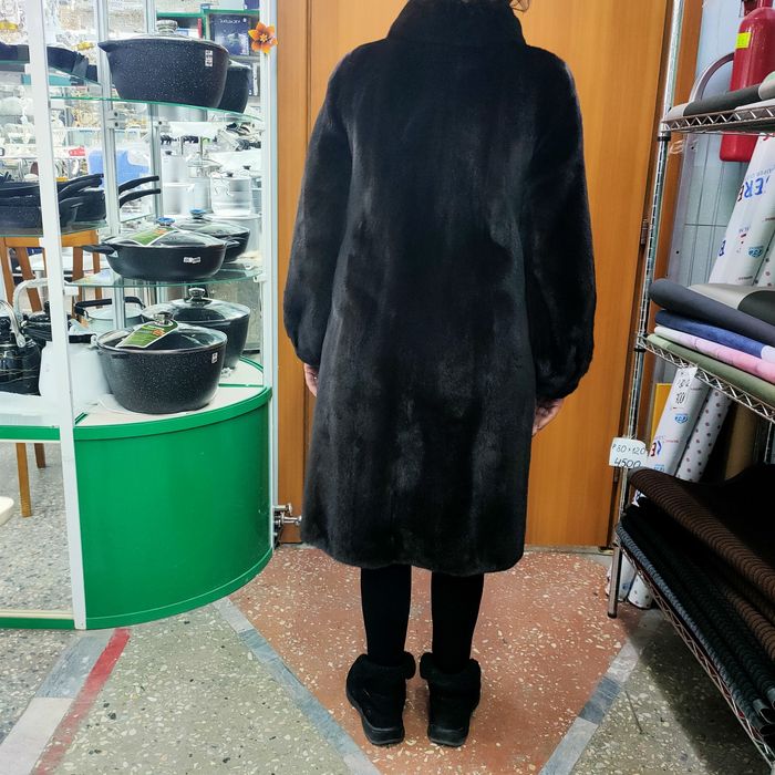 Продам шубу норковую