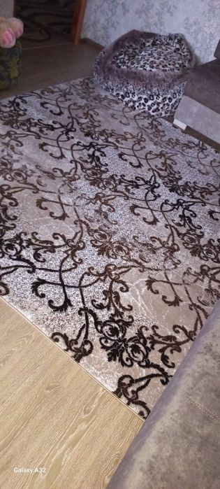 Новый ковёр шёлк.