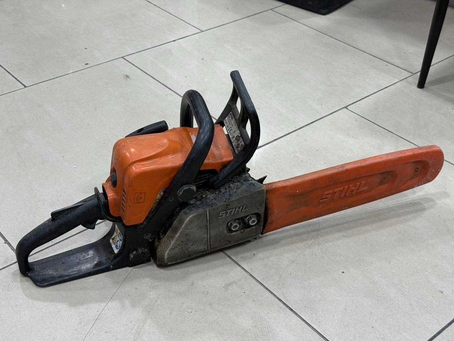 Бензинова резачка Stihl MS 180-C