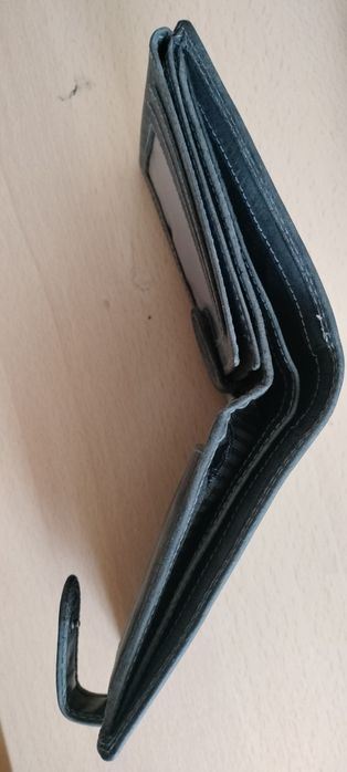 Vând portofel piele nou