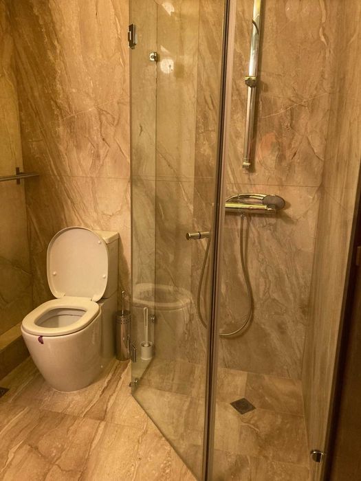 Дава се под наем Четиристаен апартамент в София, Борово - 330 кв.м за 1780 € - Снимка #12