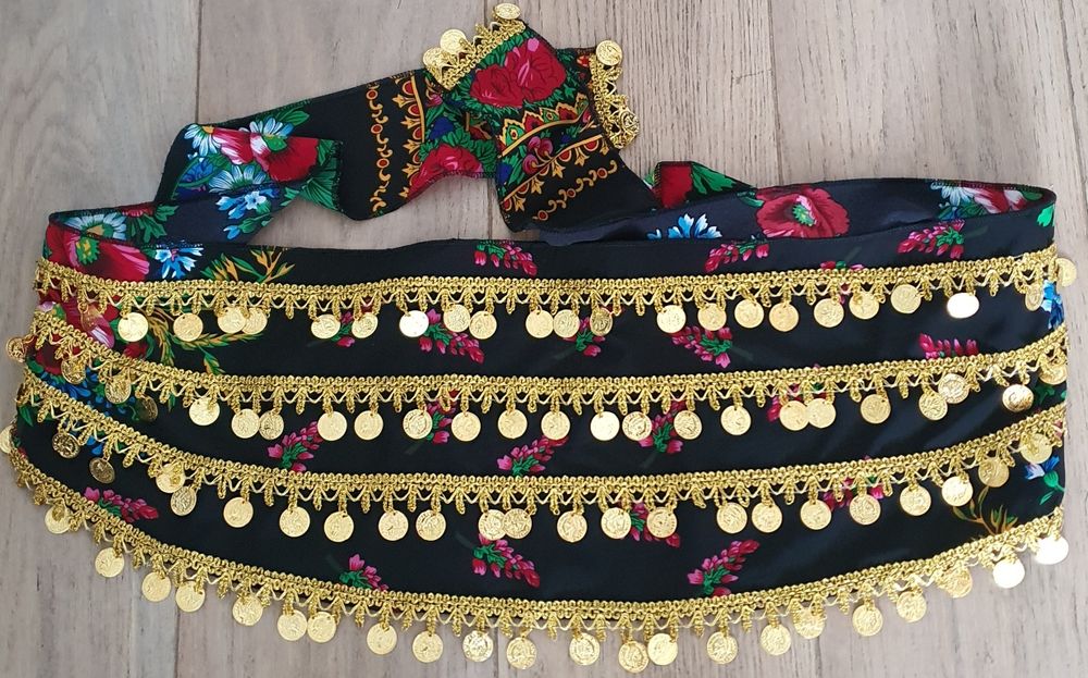 Eșarfe gipsy cu bănuți