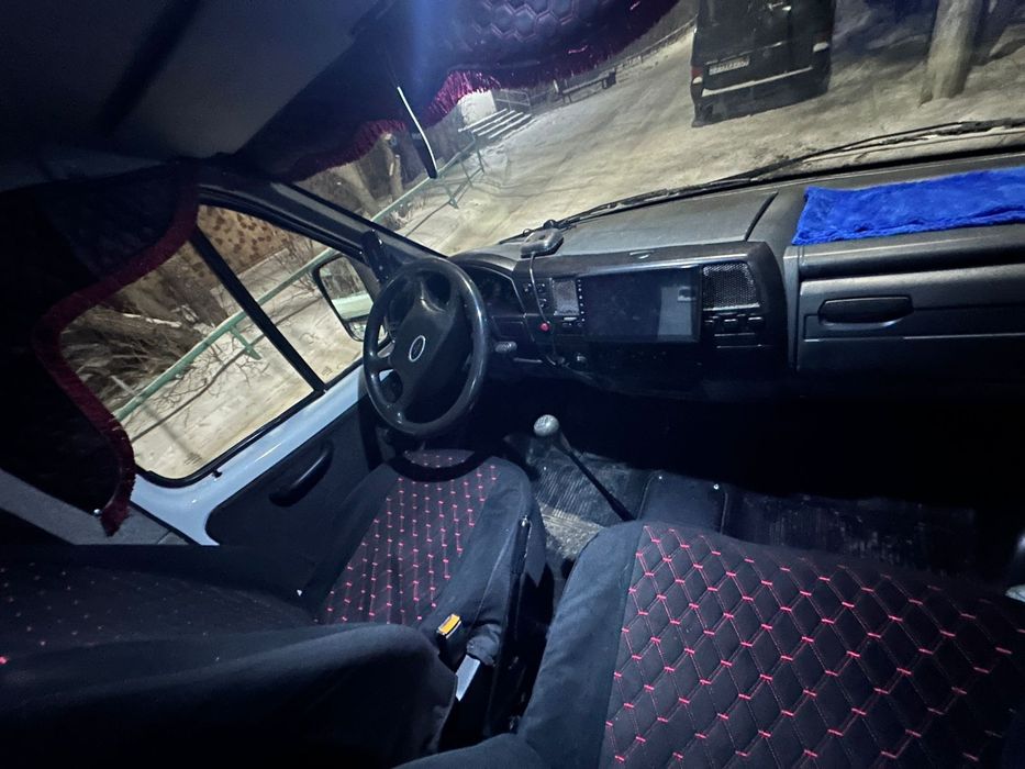 Продам газель 2003 года