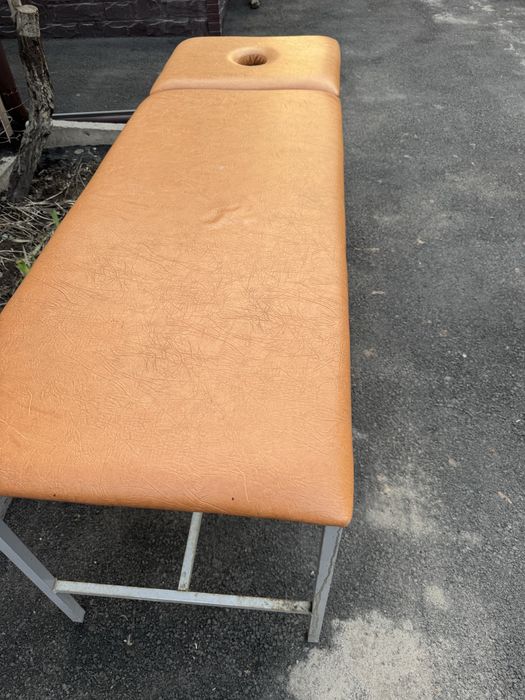 Массажный стол стационарный