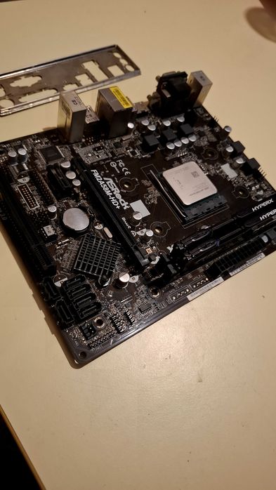 Дънна платка и процесор