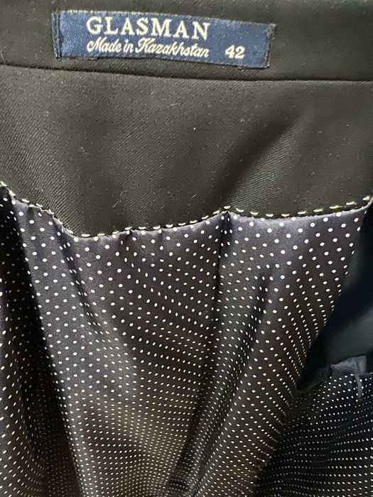 Продается школьный пиджак