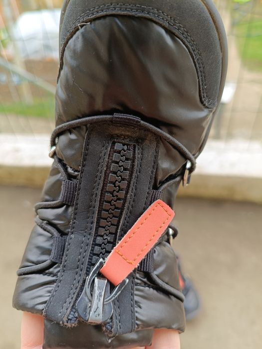 Боси зимне обувки 26 номер