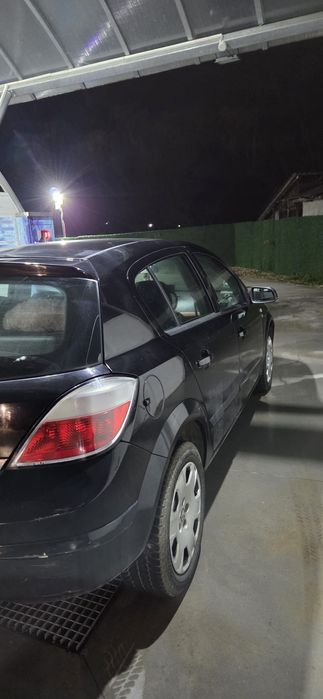 Vând Opel asta H