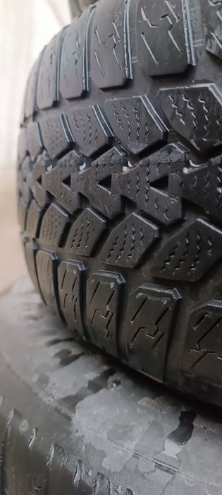 Jante Opel cu anvelope de iarna Dunlop