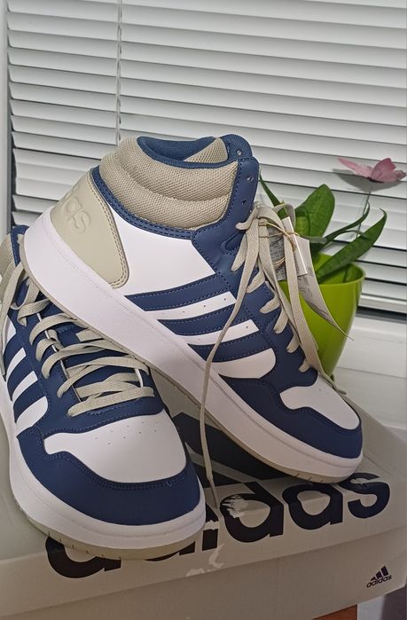 Мъжки маратонки Adidas 44 номер