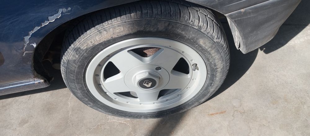 Рено Клио 1.9дизел