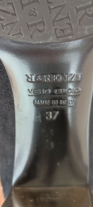 Обувь по 5000 тысяч тенге