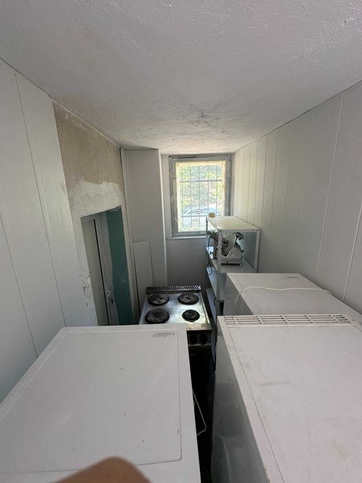 Дава се под наем Склад в Пловдив, Коматевски възел - 124 кв.м за 800 € - Снимка #9