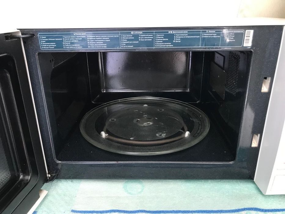 Продается микроволновая печь SAMSUNG