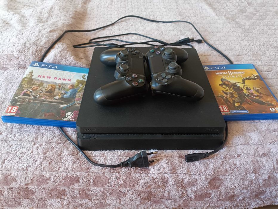 Play station 4 1T