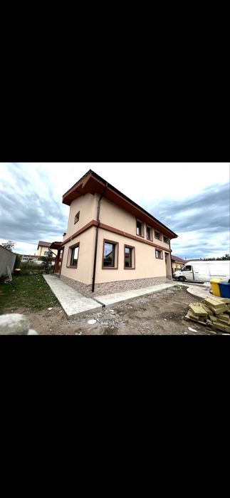 Placam cu polistiren Apartamente , Case , Vile , Blocuri atat cu schela cat si cu alpinisti in Ham ! Termoizolatii , Hidroizolatii , Vata Bazaltica