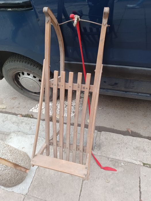 Българска дървена шейна зимна ретро с и без облегалка