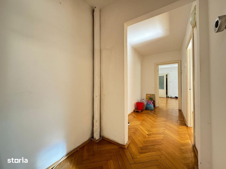 Apartament 3 camere-Spitalul Judetean-Girocului