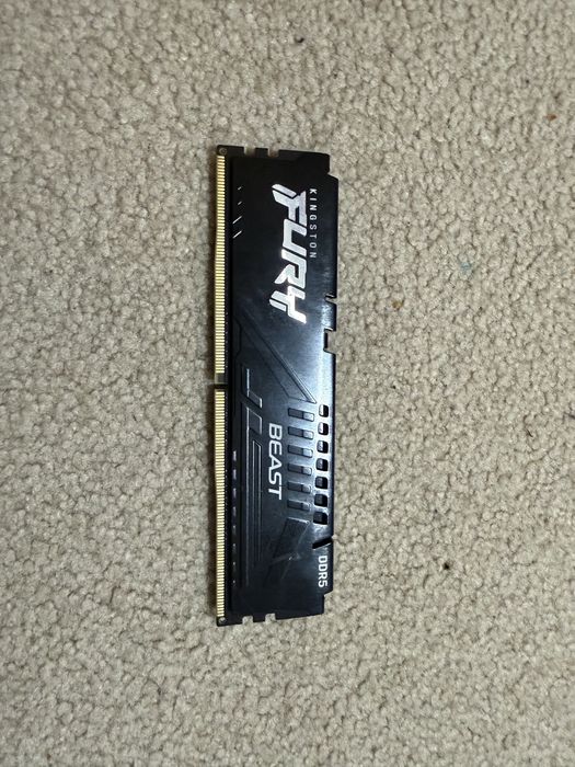 Memorie Kingston FURY Beast 16GB DDR5 5600Mhz CL36