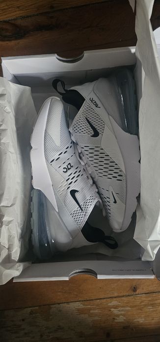 Nike air max 270