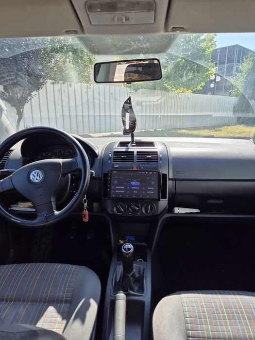 Volkswagen Polo 2009 – 1.4 benzină