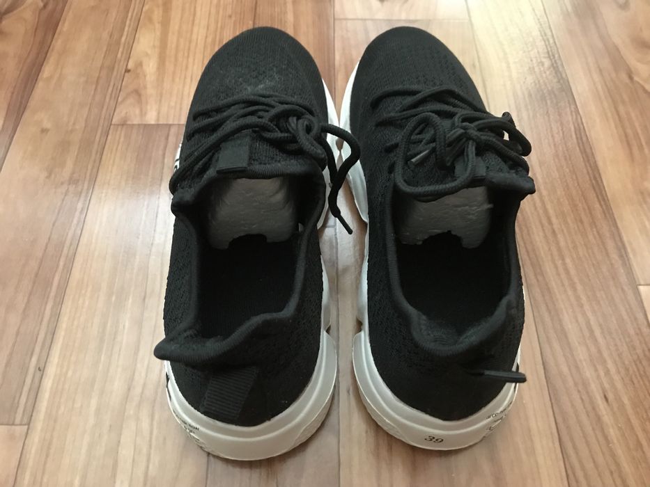 Новые кроссовки!