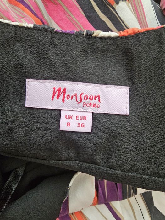 Нови рокли Mango, Stradivarius  Monsoon размер S/UK8