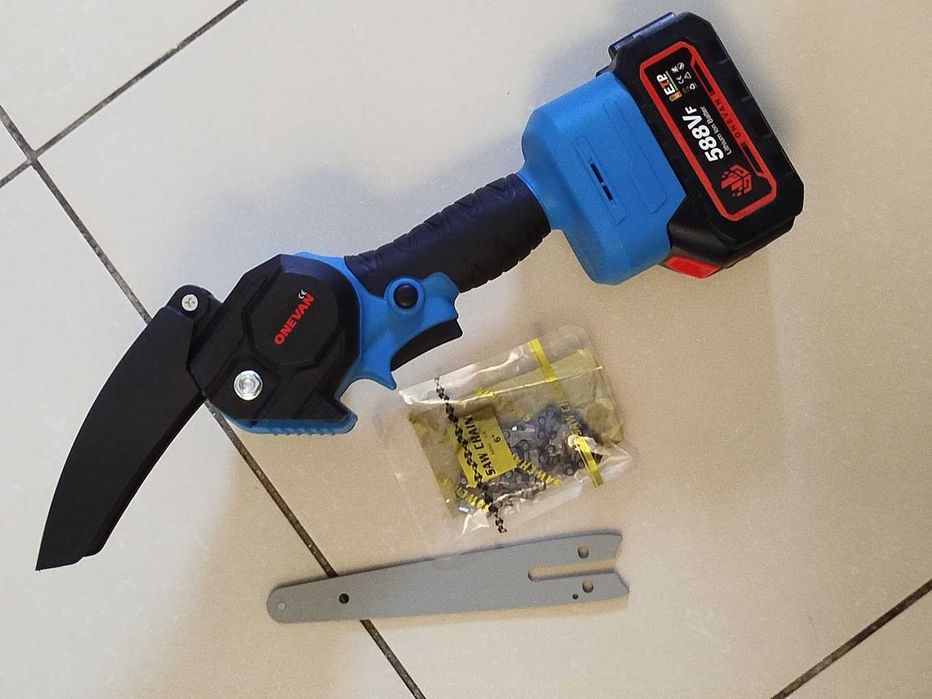 Верижен трион, ножица за клони и телескопичен прът 3в1