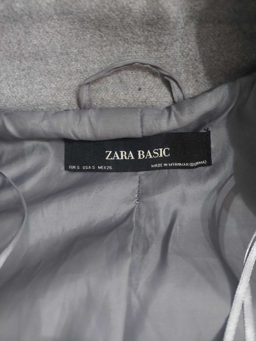 Късо палтенце ZARA