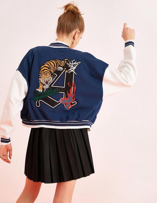 Кофты, лонгсливы, жилетка