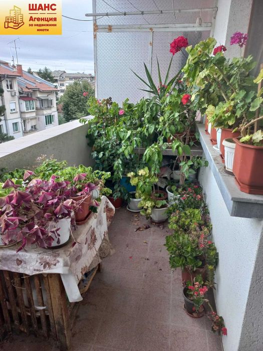 Продава се Тристаен апартамент в Плевен, Мара Денчева - 80 кв.м за 1563 €/кв.м - Снимка #15