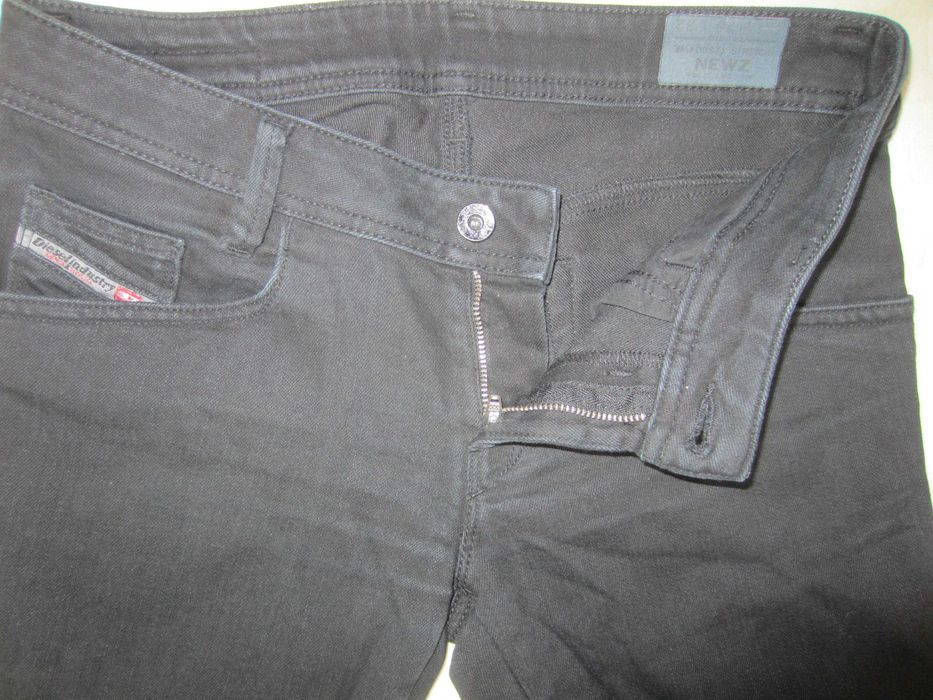 Blugi dama Diesel NEWZ,W28 L32,Talie=78,Lung=102,noi