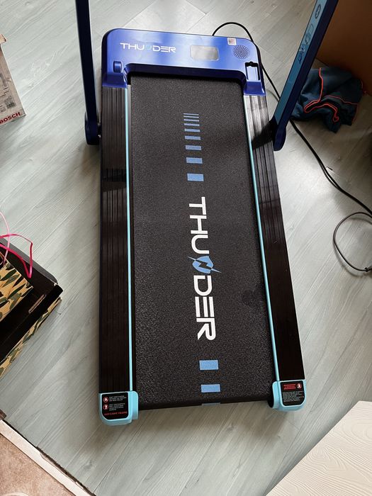 Бягаща пътека и велоергометър