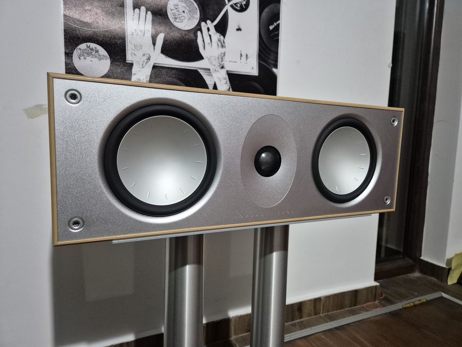 Mordaunt Short Avant 905c boxa centru