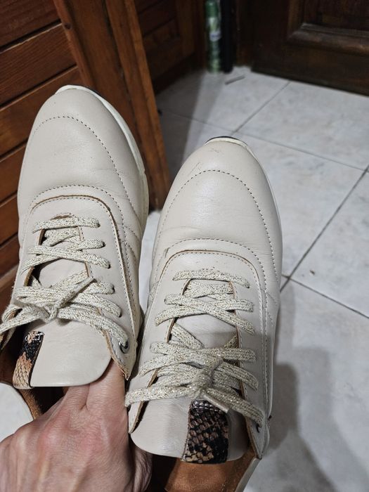 Кожени маратонки Pikolinos