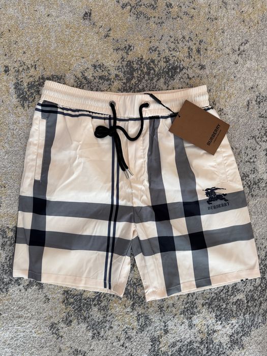 Burberry pantaloni scurti