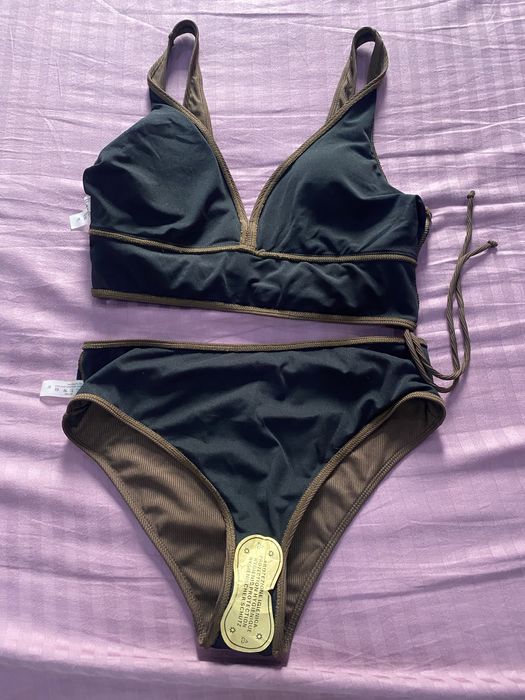 Продам новый купальник 48-50 размер