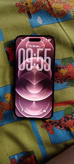 Продам айфон 15 128 гб