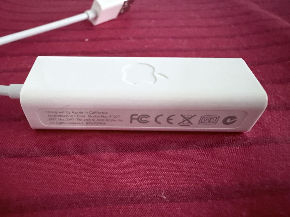 Apple - Adaptor USB - Ethernet (cablu de retea)