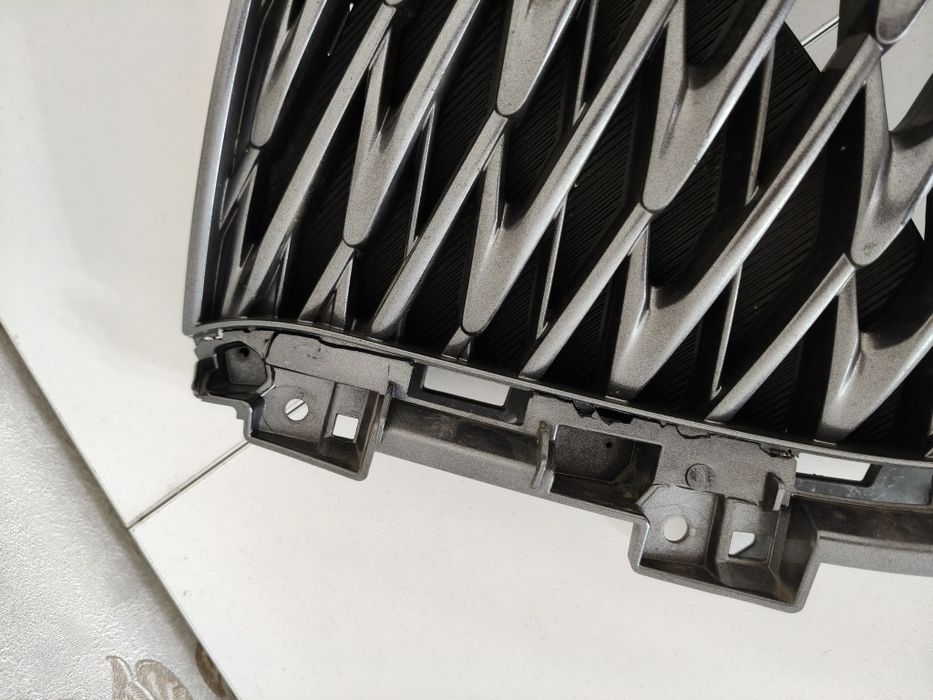 Продаю решетка радиатора HAVAL M6